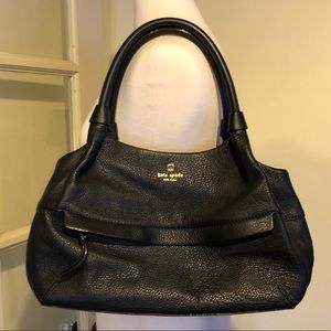 Kate Spade Handbag Black new with Dust Bag